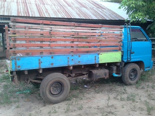 ขายรถอีแต๋น เครื่อง ISUZU เครื่อง 85 แรงม้า พร้อมใช้งาน หัวสวยๆและคัดซีส์ สวยๆ  หน้าห้า  สำหรับชาวไร่ชาวสวนมาแล้ว อยากได้จริง ลดได้ครับ