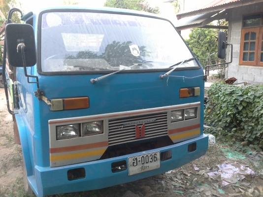 ขายรถอีแต๋น เครื่อง ISUZU เครื่อง 85 แรงม้า พร้อมใช้งาน หัวสวยๆและคัดซีส์ สวยๆ  หน้าห้า  สำหรับชาวไร่ชาวสวนมาแล้ว อยากได้จริง ลดได้ครับ
