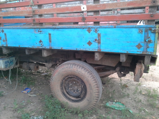 ขายรถอีแต๋น เครื่อง ISUZU เครื่อง 85 แรงม้า พร้อมใช้งาน หัวสวยๆและคัดซีส์ สวยๆ  หน้าห้า  สำหรับชาวไร่ชาวสวนมาแล้ว อยากได้จริง ลดได้ครับ