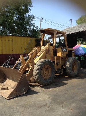 +++ ขายรถตักล้อยาง CAT 910  (ไมีมีเครื่อง)  ราคา  220,000.-  บาทครับ