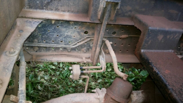 ขายรถบรรทุก 6 ล้อดัมพ์ ISUZU NPR 150 แรงม้าปี 2551 ไมล์ 233759 กม.ราคา 700000