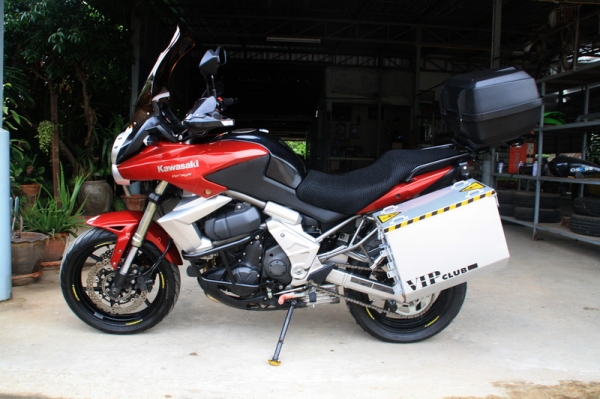 ขาย Versys 650 ABS แต่งเต็ม บิ๊บสามใบ สภาพนางฟ้า วิ่งน้อย 189000