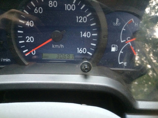 ขายรถบรรทุก 6 ล้อดัมพ์ MITSUBISHI 150 แรงม้าปี 2556 ไมล์ 30691 กม.ราคา 800000