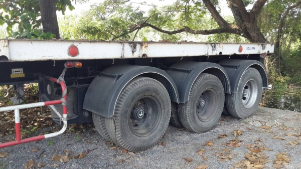 หางพ่วง 3ค่าน ปี54 พื้นเรียบ ยาว12ม ขอสภาพไม่ได้ใช้งาน ทะเบียนพร้ม หางพ่วง 3ค่าน ปี54 พื้นเรียบ ยาว12ม ขอสภาพไม่ได้ใช้งาน ทะเบียนพร้ม