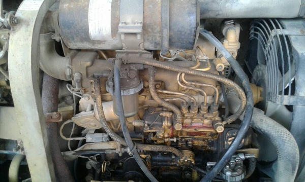 ขายรถแบคโฮ KOMATSU PC45-1E มีหัวกระแทกพร้อมบุ้งกี๋ ราคา 550000