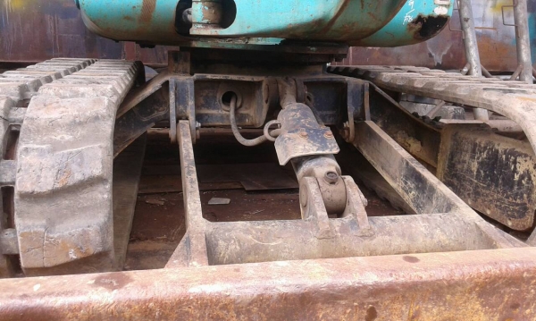 ขายรถแบคโฮ KOMATSU PC45-1E มีหัวกระแทกพร้อมบุ้งกี๋ ราคา 550000