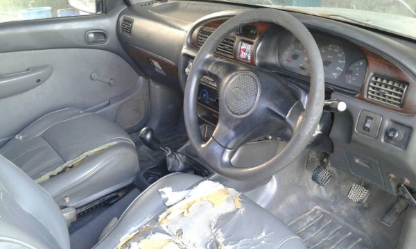 ฟอร์ดเรนเจอร์ ปี  99 ตอนเดียว พาวเวอร์ เครื่องดีเซล 2500 เครื่องดี ช่วงล่างแน่น คัทซีสวย