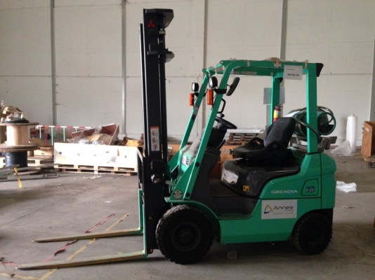 สนใจต่อรองราคาได้ที่ salesแอดannexpower.com Mitsubishi Fork-Lift เบนซิน ติดแก๊ส LPG รับโหลด 1.5 ตัน สูง 4 เมตร ใช้งานน้อยมาก
