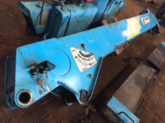 เครน 5ตัน ทาดาโน ติดรถบรรทุก Z504