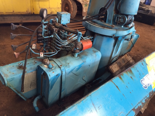 เครน 5ตัน ทาดาโน ติดรถบรรทุก Z504