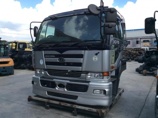 หัวเก๋ง NISSAN ปลาวาฬ