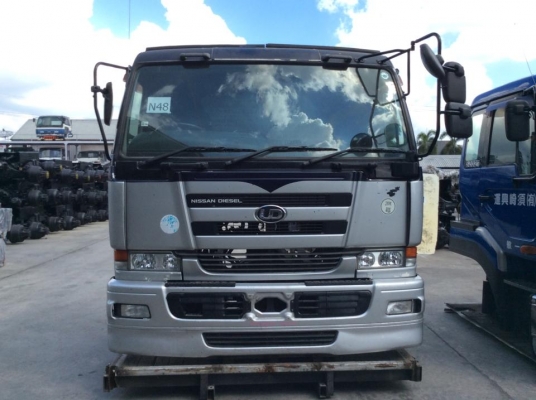 หัวเก๋ง NISSAN ปลาวาฬ