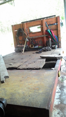 ขายรถบรรทุก 6 ล้อพื้นเรียบติดเฮียบ 4 ตัน ISUZU 145 แรงม้า ยาง 900 พื้นยาว 5 เมตร ราคา 330000