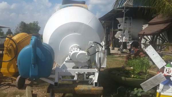 โม่ปูน ขนาด 2.5 คิว มือสอง (ซื้อขายตามสภาพ)