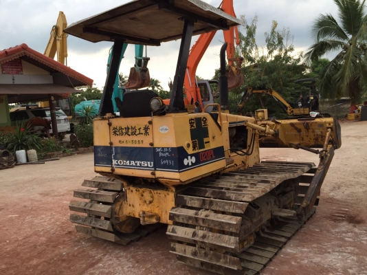 มาแล้วจ้า!!!!!!!  รถแทร็คเตอร์ KOMATSU D20PL-6 เก่า ญี่ปุ่น  สวยมากๆๆ    พร้อมใช้งาน  ราคาโปรโมชั่น  โทร 089-7462641 สุวรรณีจ้า....