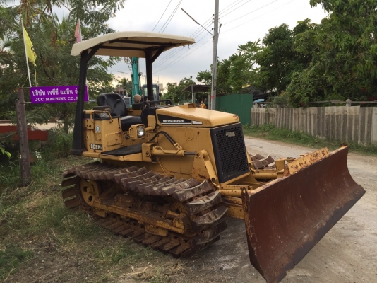 ขายรถแทรกเตอร์ MITSUBISHI  BD2H เก่าญี่ปุ่น มาใหม่จ้า รถสวย สภาพดี  ชั่วโมงน้อยมาก  สนใจโทร 089-7462641 เจ๊สุวรรณีจ้า...