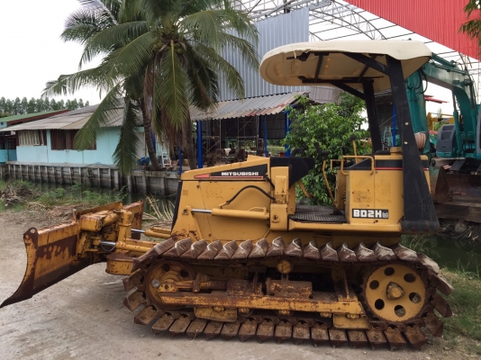 ขายรถแทรกเตอร์ MITSUBISHI  BD2H เก่าญี่ปุ่น มาใหม่จ้า รถสวย สภาพดี  ชั่วโมงน้อยมาก  สนใจโทร 089-7462641 เจ๊สุวรรณีจ้า...