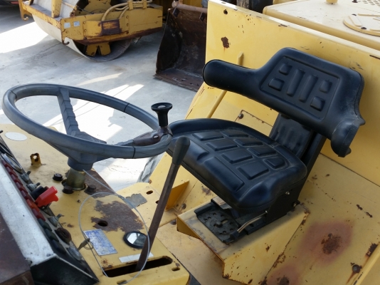 ขายรถบดอัดสั่นสะเทือนล้อเรียบ 10 ตัน  BITELLI  C100 รถเก่าอเมริกา ไม่เคยใช้งานในไทย