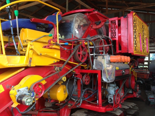 ขาย!!!! FG 2001 สภาพสวย ว่างเครื่องใหม่ JO1 210+TerBo ใหญ่ ทำใหม่ทั้งคันราคาต่อรองได้ อยู่ อ.ตะพานหิน จ.พิจิตร เจ้าของขายเองครับ