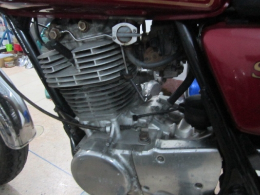 ขายSR400ปี98เลขเต็ม อินวอยออกชื่อผู้ซื้อครับ รถประกอบใหม่ครับ (รับแลกเทริน์)รายละเอียดด้า้นใน