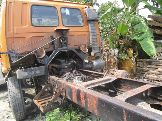 อีชุชุร้อคกี้เครื่อง6BG-175แรง-ขายต่อครับรถอยู่อุบลติดต่อเจ้าของโดยตรงครับ-----