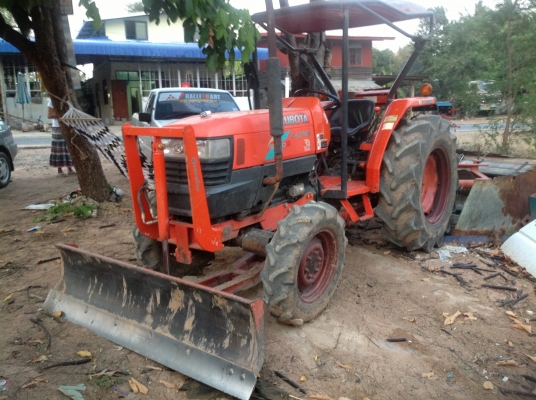 ขาย รถไถ KUBOTA. L-4508. สภาพเดิมๆพร้อมใช้ 45แรง เจ้าของขายเอง
