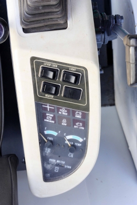 ขายรถแม็คโค IHI 45J (เทียบเท่า KOMATSU PC45) นำเข้าจากญี่ปุ่น รถสวย พร้อมใช้งาน ติดต่อ 086-775-7900