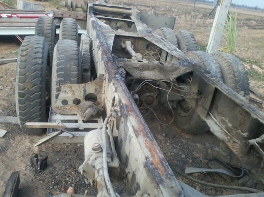 ขายหัวคัสชีส์10ล้อเพลา  HINO FM18 เครื่องHO7C เครื่องดีไม่มีเยิ้ม คัสชีส์สวย ยางไม่สวย หัวไม่สวย