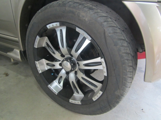 ขายแม็ก LENSO  20 นิ้ว  ใส่กระบะ