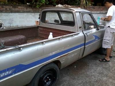 มาสด้า 1300 4เกียรแน่นๆ--- มาสด้า 1300 4เกียรแน่นๆ---