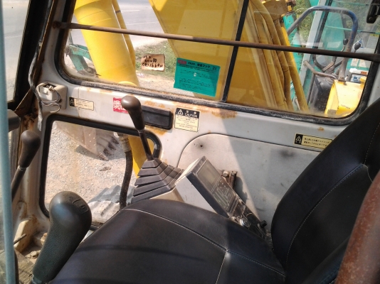 ขายด่วน..รถแบคโฮ KOBELCO SK60 รถสวยจี๊ด เก่าญี่ปุ่น สีเดิม ๆ ไมล์ชั่วโมงน้อยมาก สภาพเก่าเก็บ จัดไฟแน๊นซ์ สบายๆ.