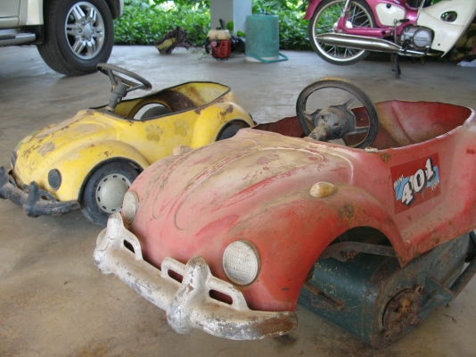 jeep+โฟล์คเต่า 2 คัน สุพรรณบุรี