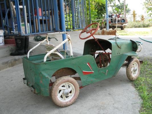 jeep+โฟล์คเต่า 2 คัน สุพรรณบุรี