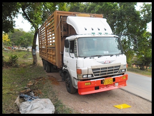 สิบล้อเครื่อง K 13 แม่+ลูก