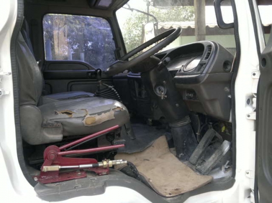 ขายรถ 6 ล้อ ดั้ม กระบะเหล็กต่อใหม่ 4.20 เมตร ISUZU FTR เครื่อง.6HH1 210 รถสวยมาก สนใจโทร