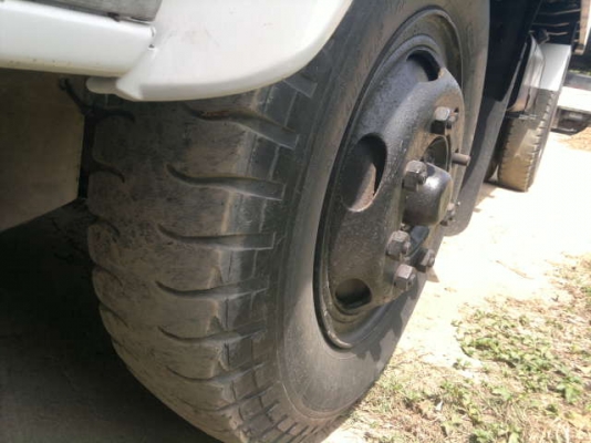 ขายรถ 6 ล้อ ดั้ม กระบะเหล็กต่อใหม่ 4.20 เมตร ISUZU FTR เครื่อง.6HH1 210 รถสวยมาก สนใจโทร