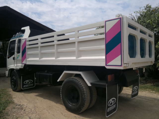 ขายรถ 6 ล้อ ดั้ม กระบะเหล็กต่อใหม่ 4.20 เมตร ISUZU FTR เครื่อง.6HH1 210 รถสวยมาก สนใจโทร