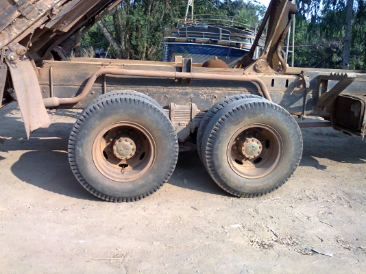 (ลดราคาลงอีก)ขาย ROCKY สองเพลาดั้ม เครื่อง 195 HO7D เครื่องดีแชชซีไม่บวมครับ (ลดราคาลงอีก)ขาย ROCKY สองเพลาดั้ม เครื่อง 195 HO7D เครื่องดีแชชซีไม่บวมครับ