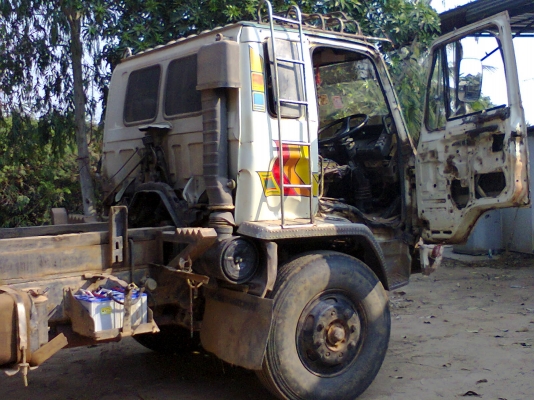 (ลดราคาลงอีก)ขาย ROCKY สองเพลาดั้ม เครื่อง 195 HO7D เครื่องดีแชชซีไม่บวมครับ (ลดราคาลงอีก)ขาย ROCKY สองเพลาดั้ม เครื่อง 195 HO7D เครื่องดีแชชซีไม่บวมครับ