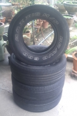 MAXXIS 235-70-15 ปี10