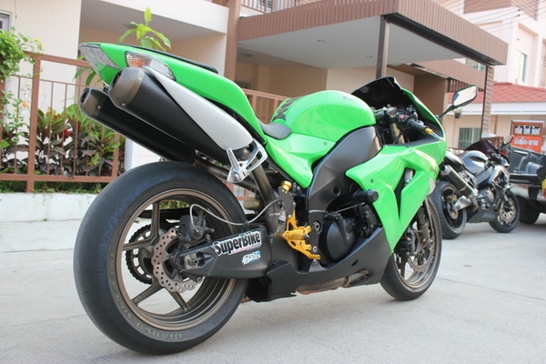 บรีส ลำลูกกา // ขาย ZX10 ปี2007 อินวอยล์ กุญแจชิบ2ดอก