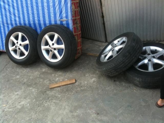 ยางพร้อมแม๊ก TOYOTA 195/65/15 จัดส่งได้ ครับ