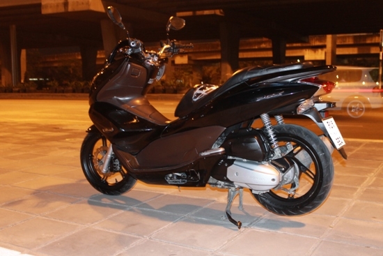 ขาย HONDA  PCX รถบ้าน สภาพเดิมๆ เครื่องเดิมแน่นๆ