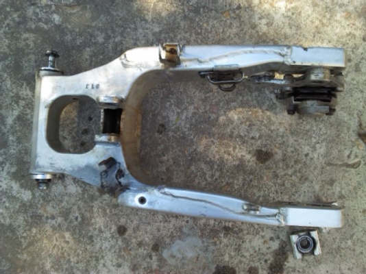 ขายสวิงอาร์ม Bigbike ครับ