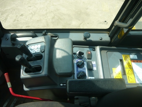 รถตักล้อยาง Komatsu WA270-5 รถเก่านอก นำเข้าจากญี่ปุ่น สภาพสวย พร้อมใช้งาน