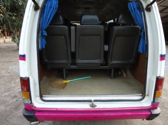 .ขายครับรถ ตู้  ISUZU BUBBY  สภาพพร้อมใช้งาน