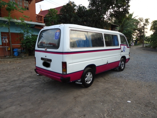 .ขายครับรถ ตู้  ISUZU BUBBY  สภาพพร้อมใช้งาน