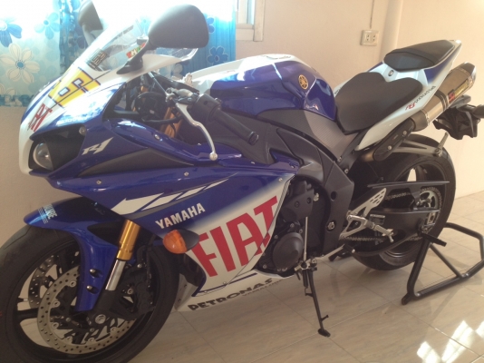 ขาย YAMAHA R1 รถศูนย์แท้