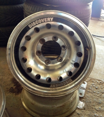 ขายล้อลายหยดน้ำ Discovery Japan ขอบ15x7.5 ออฟ 0 ใส่ 6 รูกระบะ 7900 ครับ