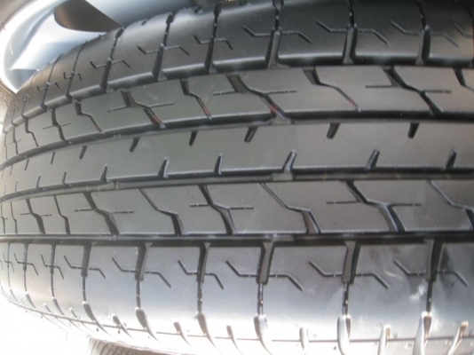 ขายล้อแม็ก nissan teana 16"x6.5" 5 รู 114 et40 +ยางปี 4112 (081-3747940)